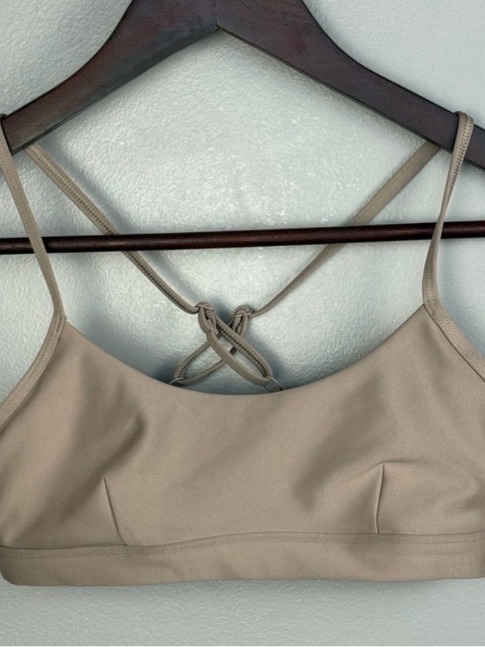 ALO Yoga XS Taupe Airlift Intrigue Bra